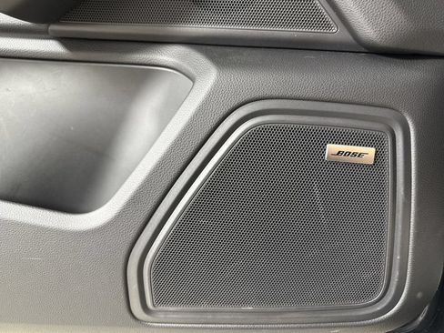 Certified 2024 Porsche Macan S AWD/4WD image 35