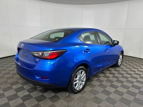 Used 2018 Toyota Yaris iA image 3