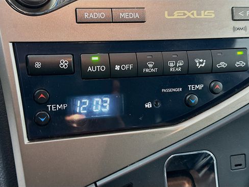 Used 2013 Lexus RX 450h AWD w/ Navigation Pkg image 23