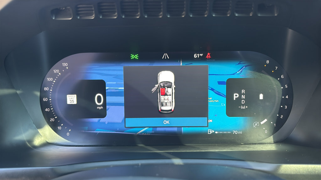 Certified 2025 Volvo XC90 B6 Plus AWD/4WD image 17