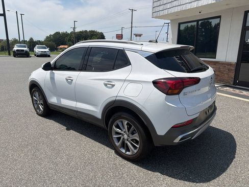 Used 2023 Buick Encore GX Essence w/ Experience Buick Package AWD/4WD image 7
