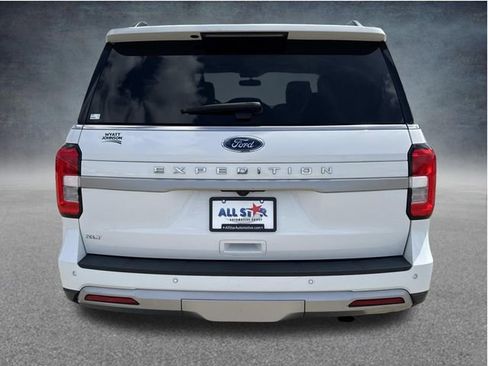 Used 2023 Ford Expedition XLT AWD/4WD image 7