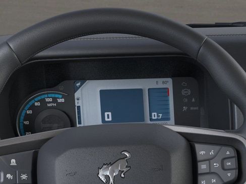 New 2025 Ford Bronco Badlands image 13