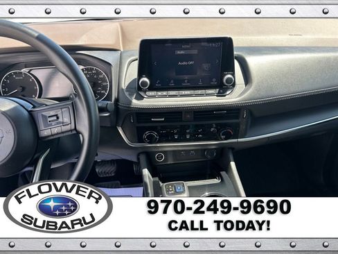 Used 2021 Nissan Rogue S AWD/4WD image 26