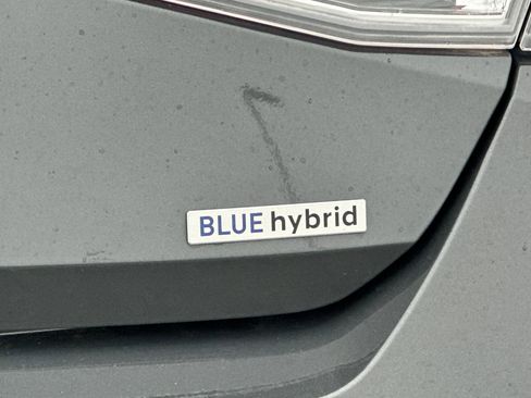 Used 2025 Hyundai Elantra Blue image 6