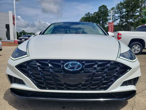 Used 2021 Hyundai Sonata SEL w/ Convenience Package FWD image 4