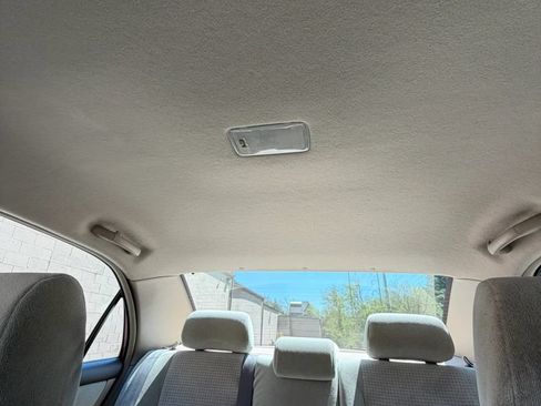 Used 2006 Toyota Corolla LE FWD image 15