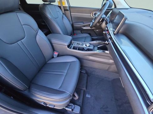 Used 2026 Kia Sorento EX w/ EX Premium Package FWD image 15