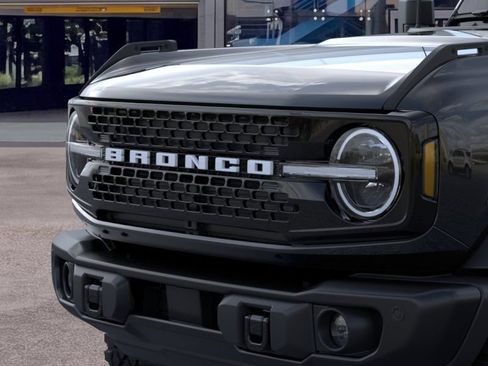 New 2026 Ford Bronco Badlands w/ Sasquatch Package AWD/4WD image 19