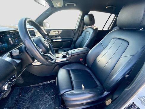 Used 2020 Mercedes-Benz GLB 250 GLB 250 w/ Premium Package image 23