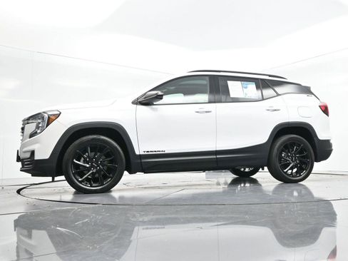 Used 2023 GMC Terrain SLT w/ Elevation Edition image 52