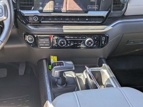 Certified 2023 Chevrolet Silverado 1500 LTZ image 18