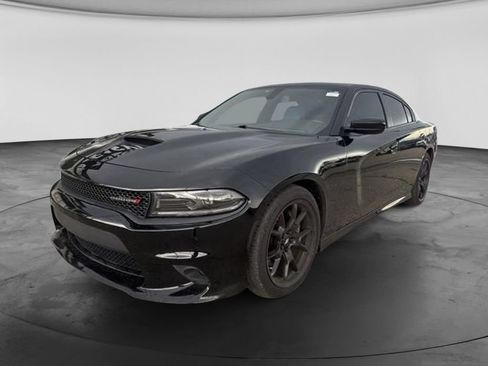 Used 2022 Dodge Charger R/T w/ Performance Handling Group RWD image 4