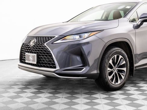 Used 2022 Lexus RX 350L Premium w/ Premium Package image 40
