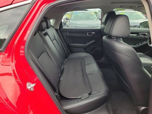 Certified 2022 Honda Civic EX-L image 6