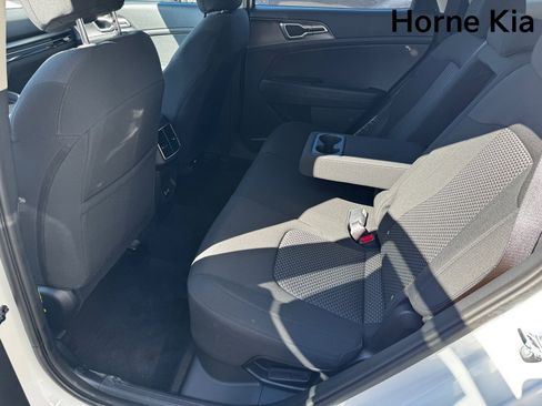 New 2026 Kia Sportage LX image 11