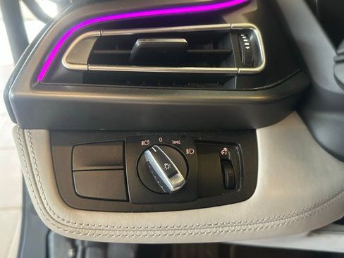 Used 2015 BMW i8 AWD/4WD image 15