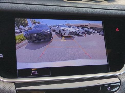 Used 2024 Cadillac XT5 Premium Luxury w/ LPO, Floor Liner Package AWD/4WD image 19