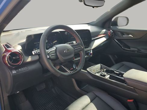 Used 2025 Chevrolet Equinox RS w/ Safety and Technology Package image 29