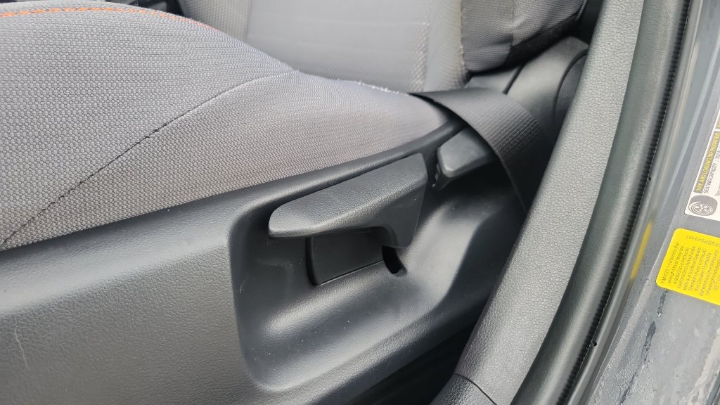 Used 2025 Toyota Corolla FX w/ Convenience Package FWD image 16