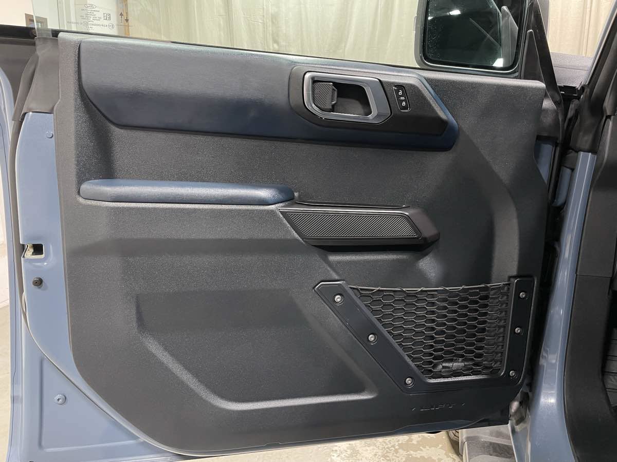 Used 2024 Ford Bronco Outer Banks AWD/4WD image 8