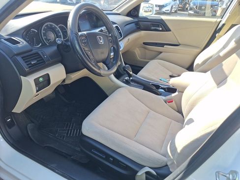 Used 2015 Honda Accord EX image 13