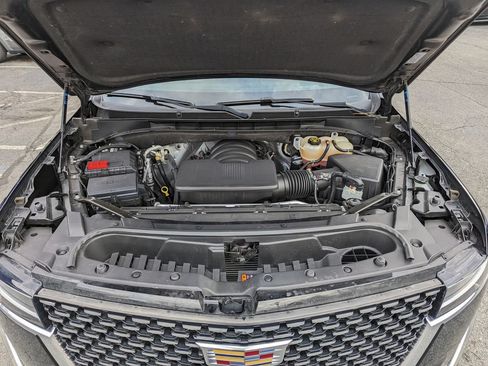 Used 2022 Cadillac Escalade Premium Luxury RWD image 50
