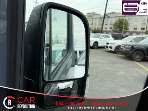 Used 2019 Mercedes-Benz Sprinter 170 image 38
