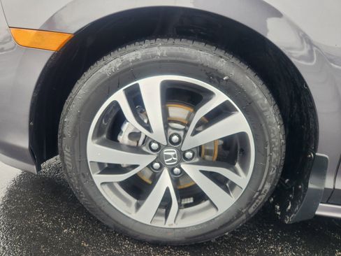 Used 2024 Honda Odyssey Touring image 12