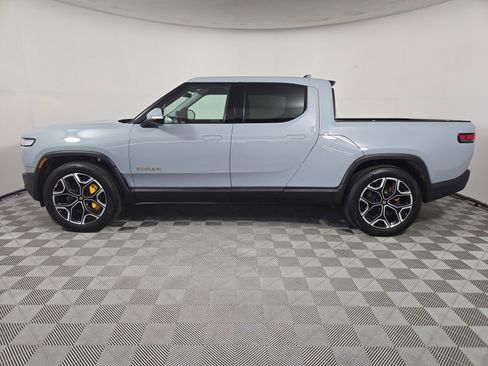 Used 2024 Rivian R1T Adventure AWD/4WD image 2