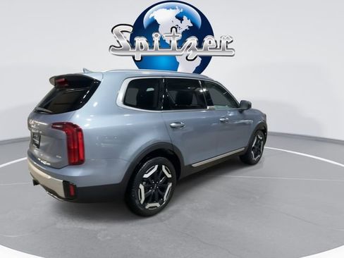Certified 2024 Kia Telluride S w/ S Sunroof Package image 9