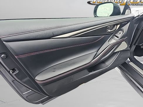Used 2022 INFINITI Q60 Red Sport 400 w/ Carbon Fiber Package image 19