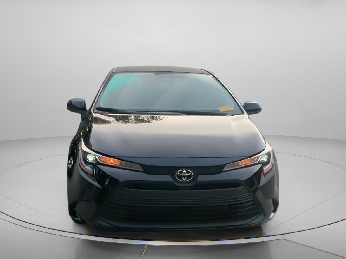 Used 2024 Toyota Corolla LE FWD image 7