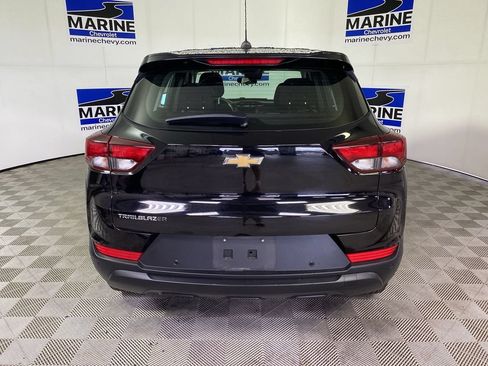 Used 2021 Chevrolet TrailBlazer LS FWD image 17