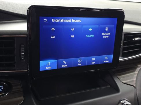 Used 2020 Ford Explorer Limited w/ Class III Trailer Tow Package image 31