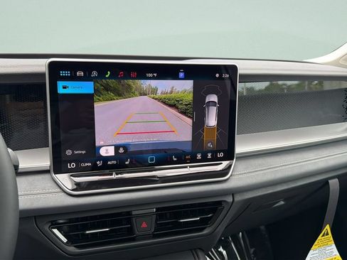 New 2026 Volkswagen Tiguan SE AWD/4WD image 14