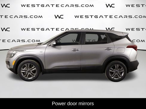 Used 2022 Kia Seltos LX AWD/4WD image 5