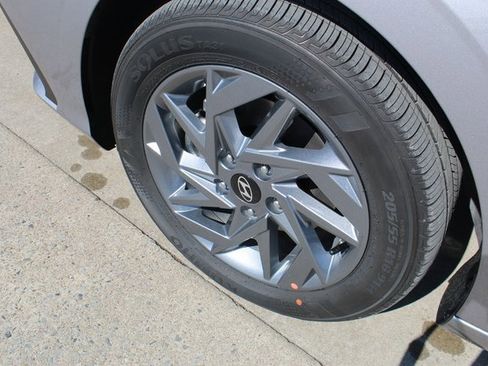 New 2026 Hyundai Elantra Blue image 3