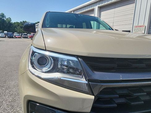 Used 2022 Chevrolet Colorado Z71 RWD image 9