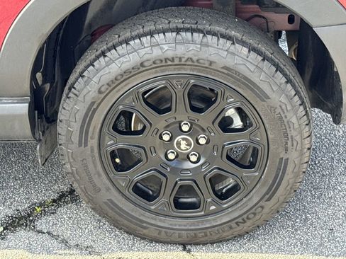 Used 2025 Ford Bronco Sport Badlands image 19