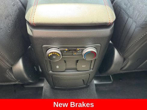 Used 2023 Ford Explorer ST-Line w/ Class IV Trailer Tow Package AWD/4WD image 17