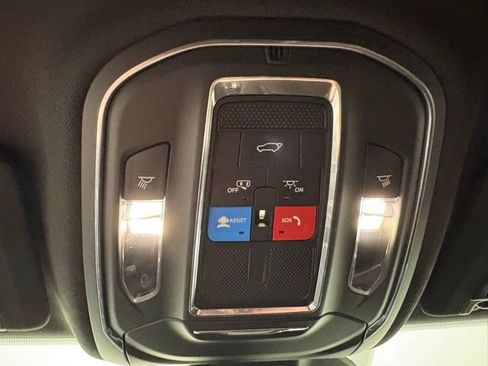 Certified 2023 Jeep Grand Cherokee L Laredo image 31