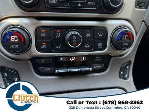 Used 2020 GMC Yukon Denali w/ Denali Premium Package AWD/4WD image 37