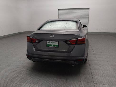 Used 2024 Nissan Altima 2.5 SV w/ SV Premium Package FWD image 7