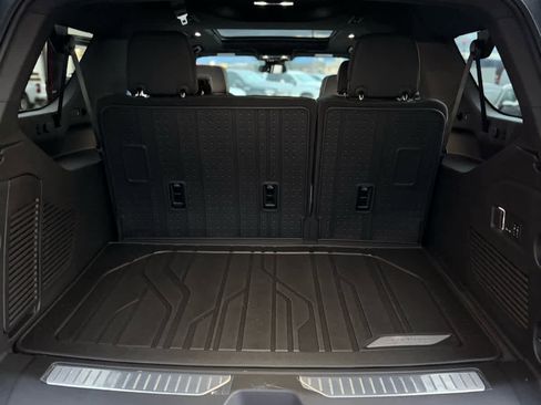 New 2026 Chevrolet Suburban Premier w/ Sun And Tow Package image 10