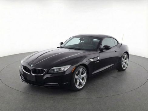 Used 2011 BMW Z4 sDrive30i image 2
