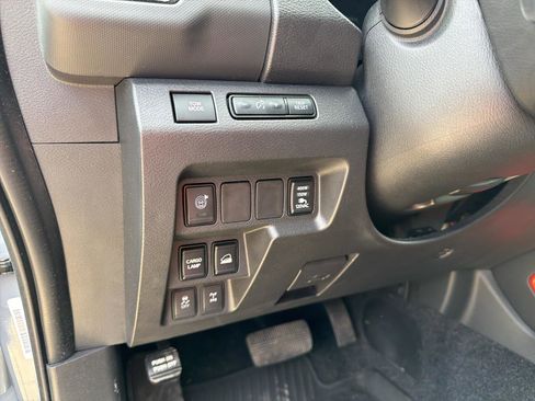 Used 2024 Nissan Frontier PRO-4X w/ Pro Convenience Package image 22