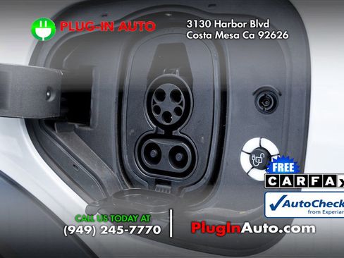 Used 2022 Ford Mustang Mach-E Select image 11