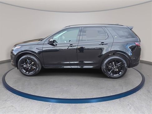Used 2025 Land Rover Discovery Sport S image 8