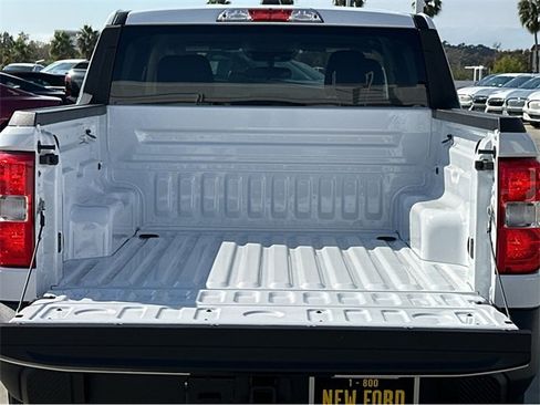 New 2025 Ford Maverick XLT w/ XLT Luxury Package image 18